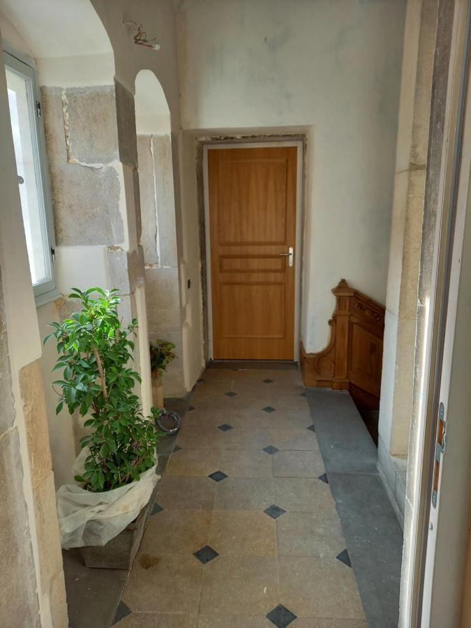Les Meubles Du Colombier Apartment Lons-le-Saunier Ngoại thất bức ảnh